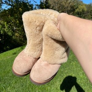 Ugg Boots S/N 3220 Size 9 Women’s